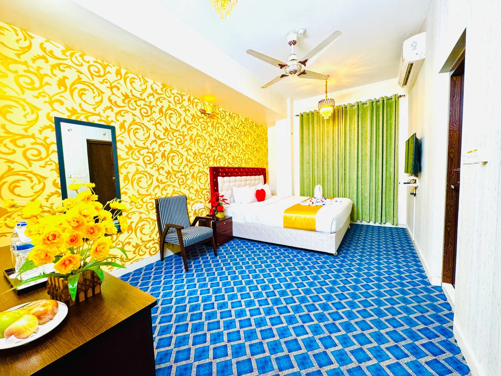 Executive Suite